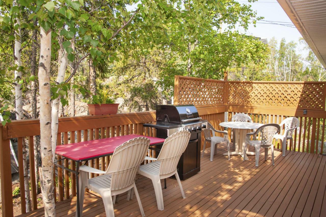 Tiga Bed And Breakfast 옐로나이프 외부 사진